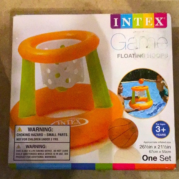 Intex Floating Hoops Basketball Game outdoor pool NWT - Picture 1 of 2